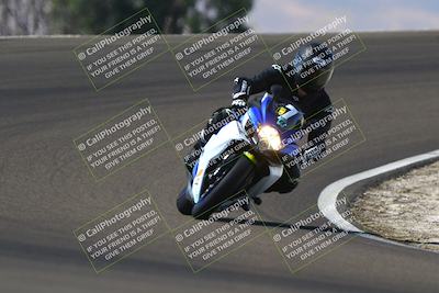 media/Sep-21-2025-TrackDaz (Sun) [[277c75b276]]/C Group/1240pm (Turn 2)/